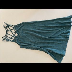 Strappy dress with ribbed teal fabric